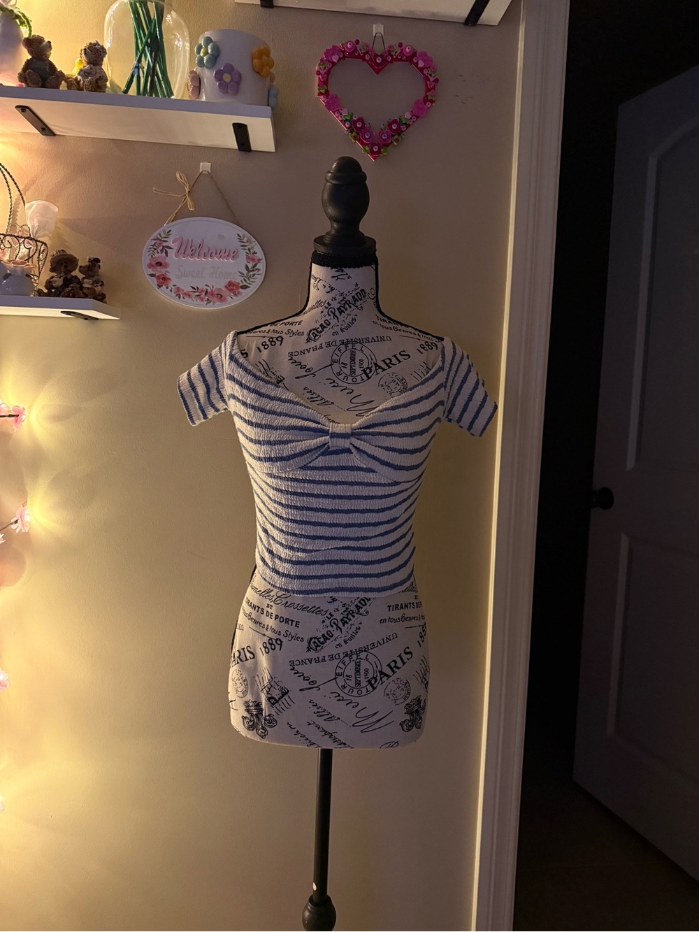 y2k style off the shoulder crop top